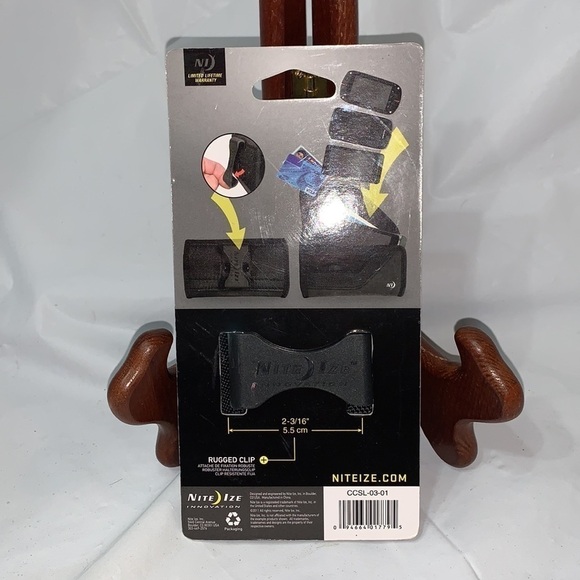 NITEIZE Sideways Large Clip Case NWT - Picture 2 of 3